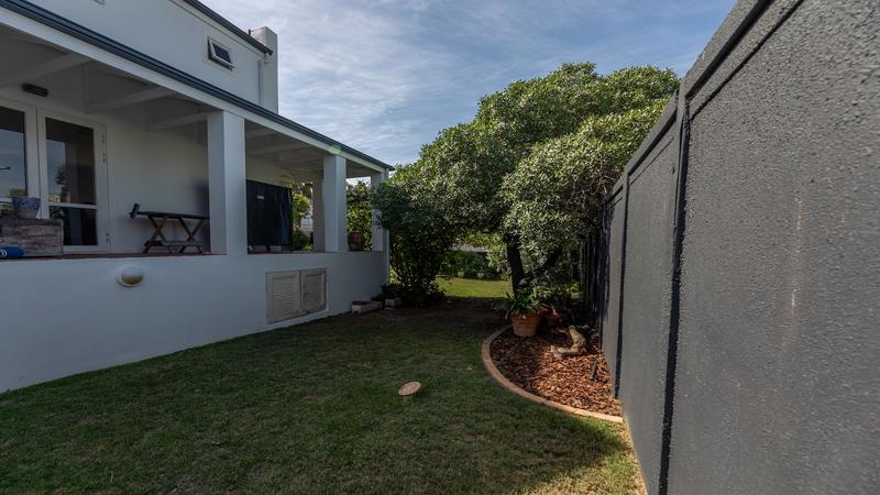 3 Bedroom Property for Sale in Van Riebeeckstrand Western Cape